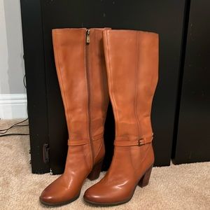 Women’s boots Naturalizer’s worn 1 time